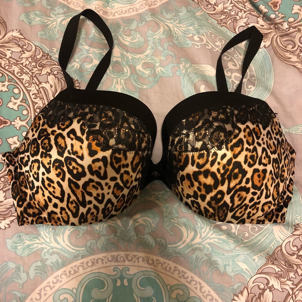 Victoria’s Secret Push Up Bra